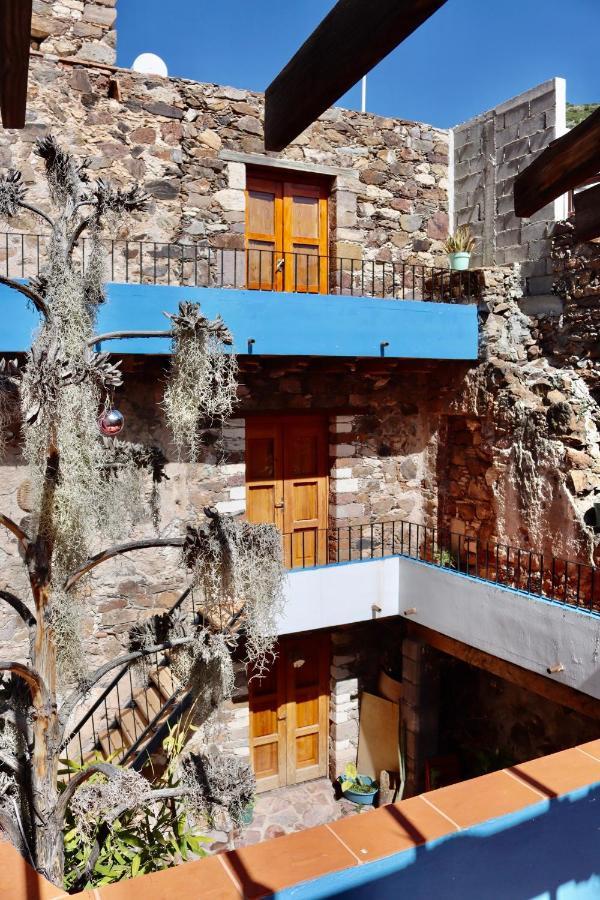 Hospedaje Pizza Azul Catorce Exterior foto